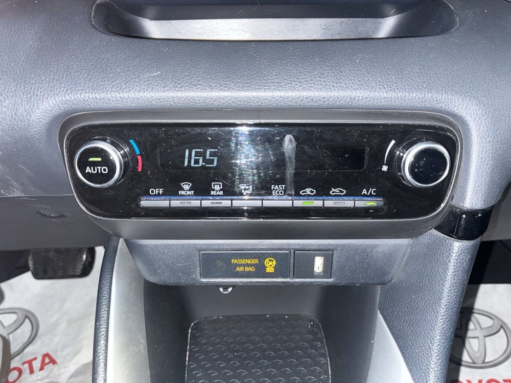Toyota Yaris usata a Ragusa (15)