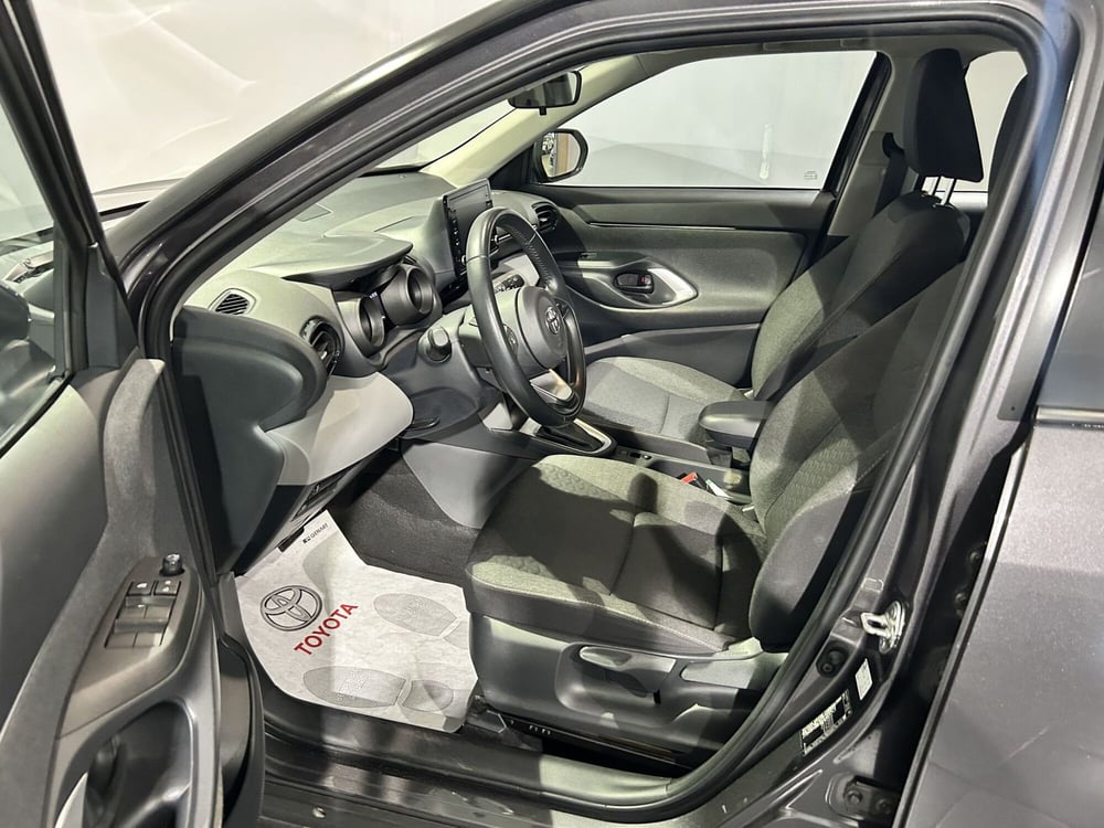 Toyota Yaris Cross usata a Milano (12)