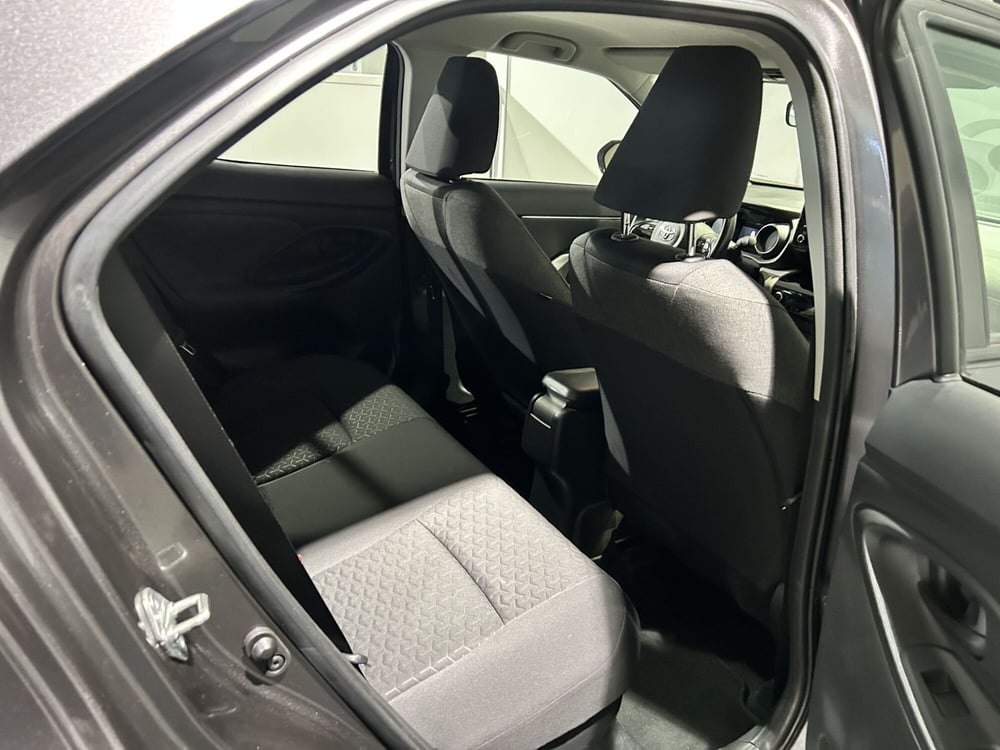 Toyota Yaris Cross usata a Milano (8)