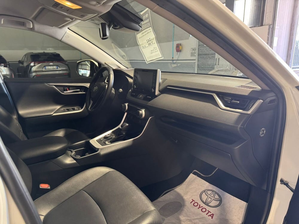 Toyota Rav4 usata a Frosinone (16)