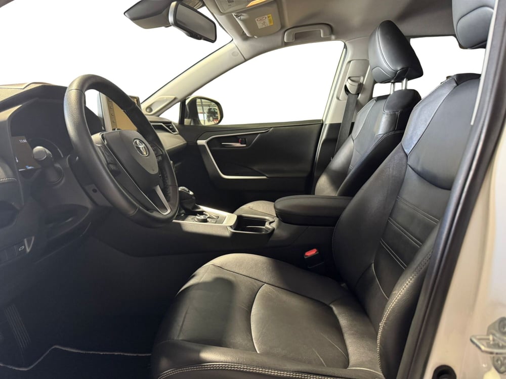 Toyota Rav4 usata a Frosinone (8)