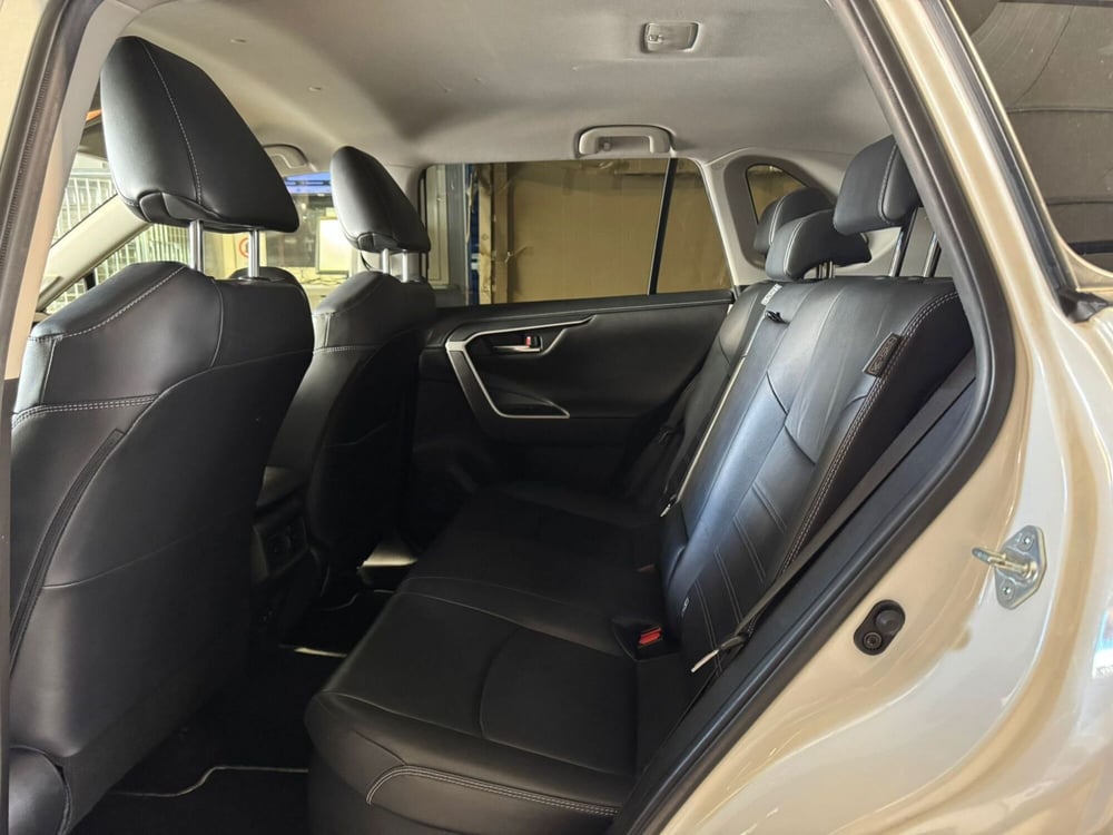 Toyota Rav4 usata a Frosinone (9)