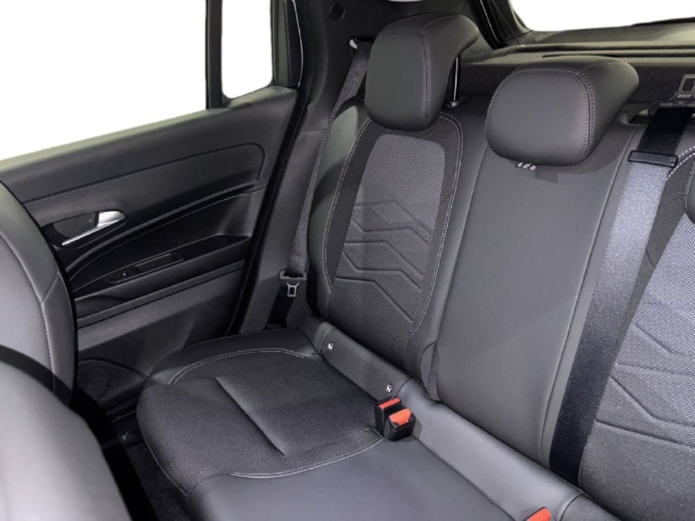 Jeep Avenger nuova a Agrigento (19)
