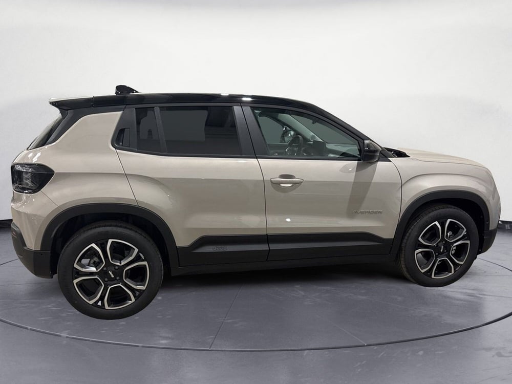 Jeep Avenger nuova a Agrigento (8)