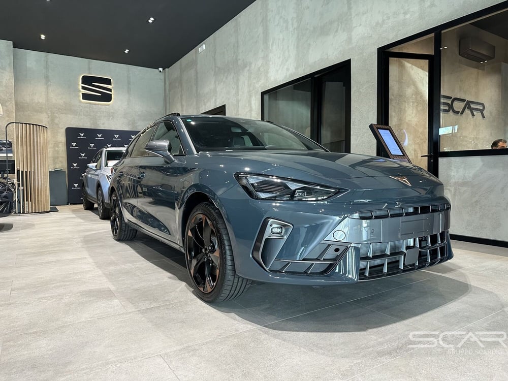 Cupra Leon Station Wagon nuova a Livorno