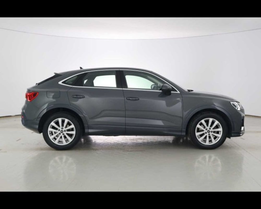 Audi Q3 Sportback usata a Bologna (4)