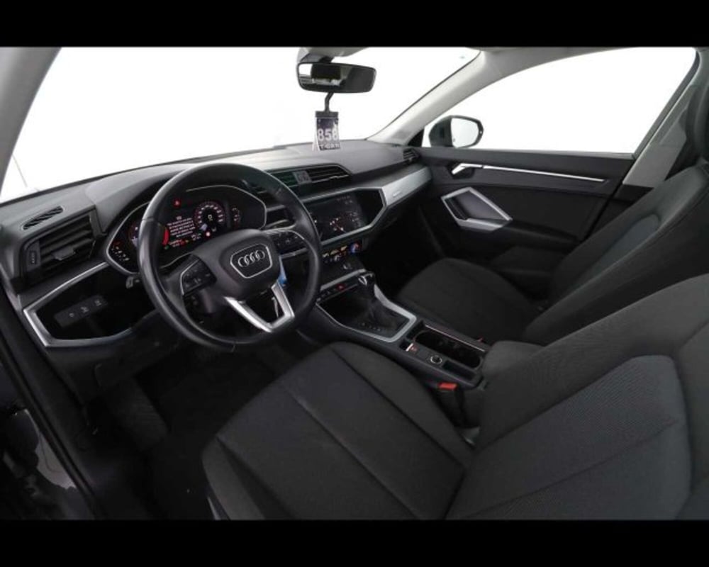 Audi Q3 Sportback usata a Bologna (9)