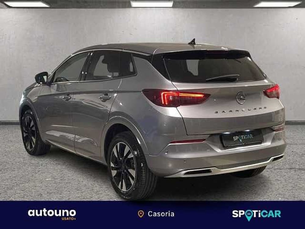 Opel Grandland usata a Napoli (3)