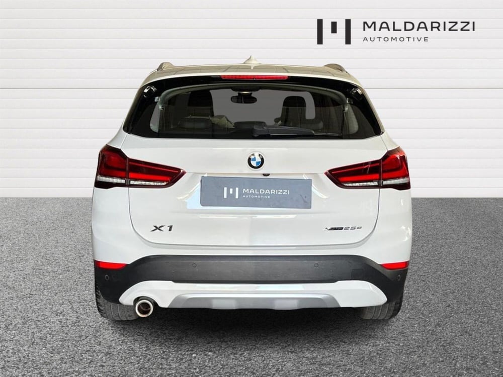 BMW X1 usata a Taranto (7)