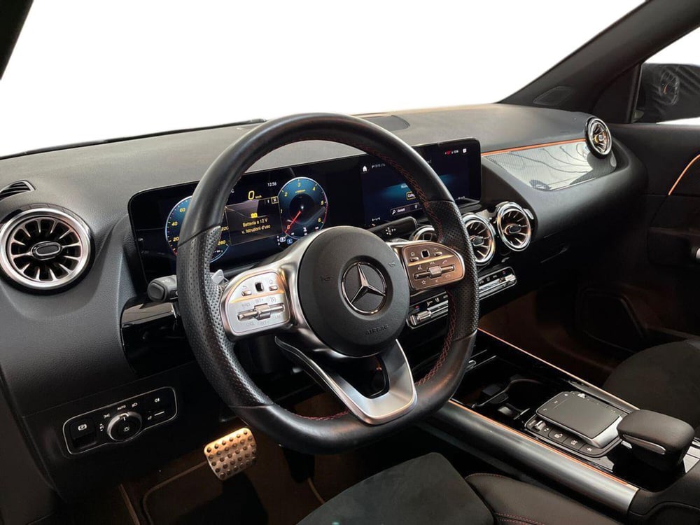 Mercedes-Benz GLA SUV usata a Taranto (16)