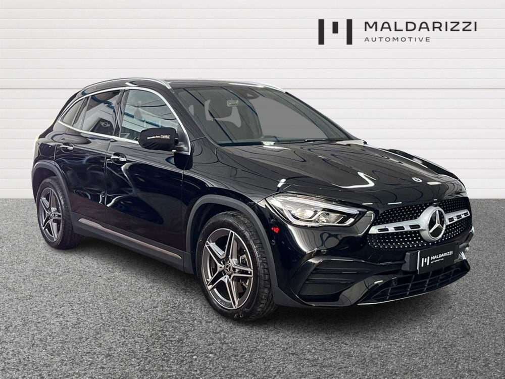 Mercedes-Benz GLA SUV usata a Taranto (2)