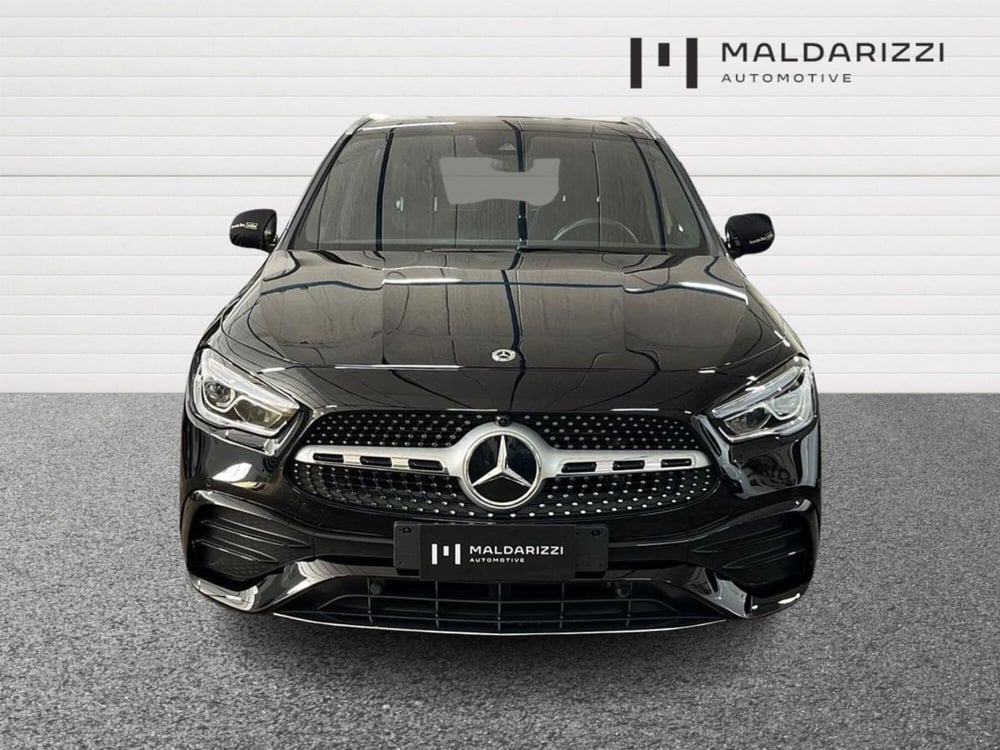 Mercedes-Benz GLA SUV usata a Taranto (4)