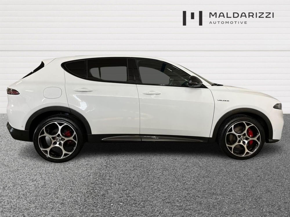 Alfa Romeo Tonale usata a Bari (10)