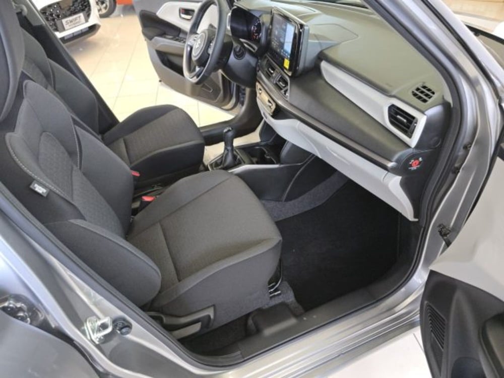 Suzuki Swift nuova a Reggio Emilia (17)