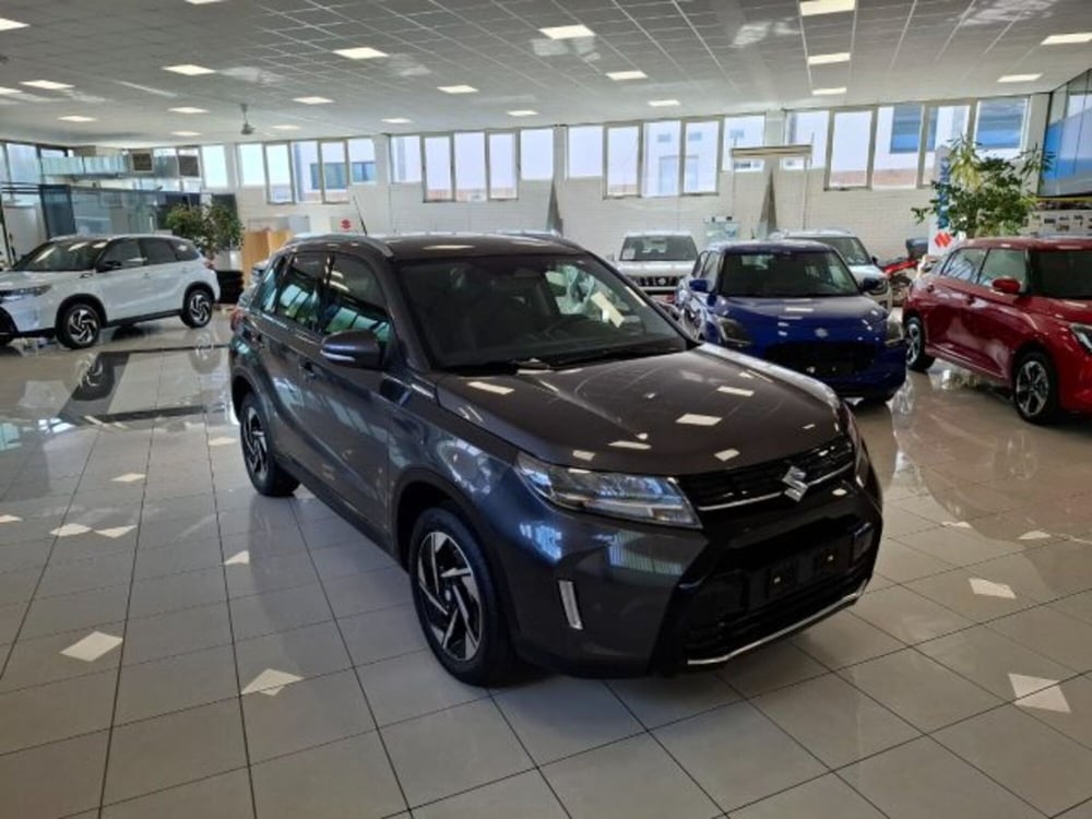 Suzuki Vitara nuova a Reggio Emilia (7)