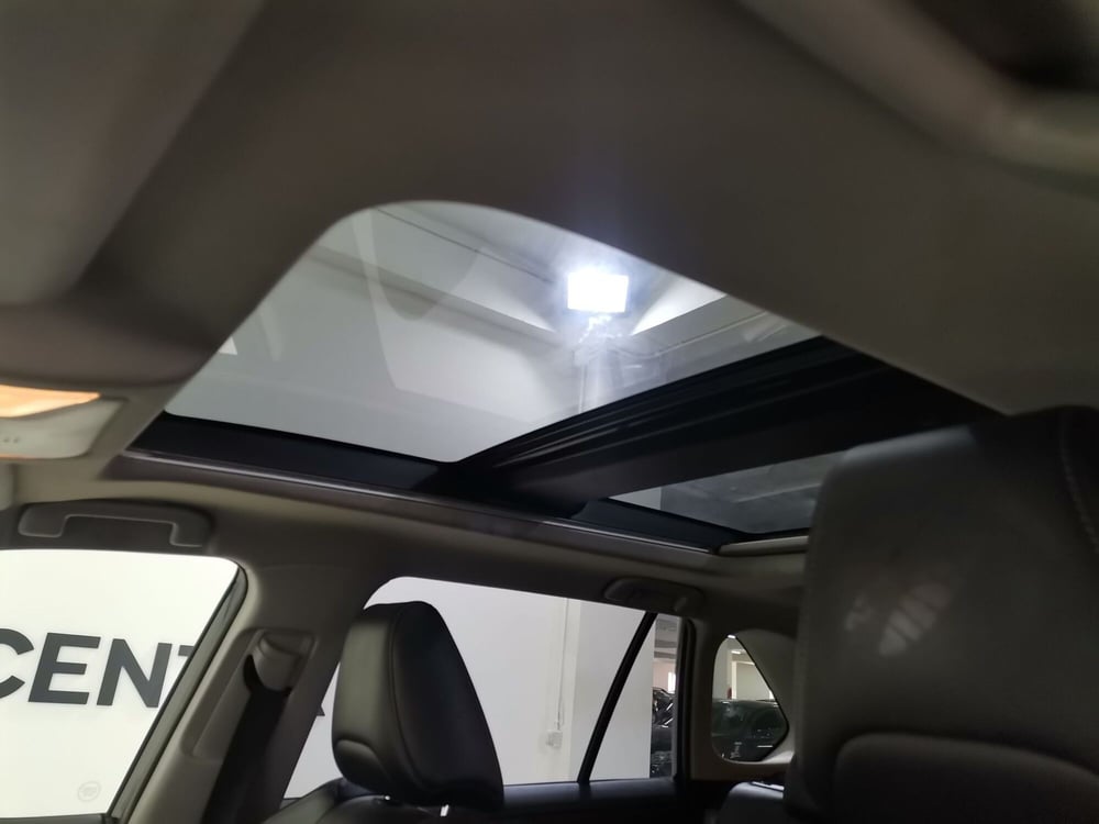 Toyota Rav4 usata a Salerno (11)