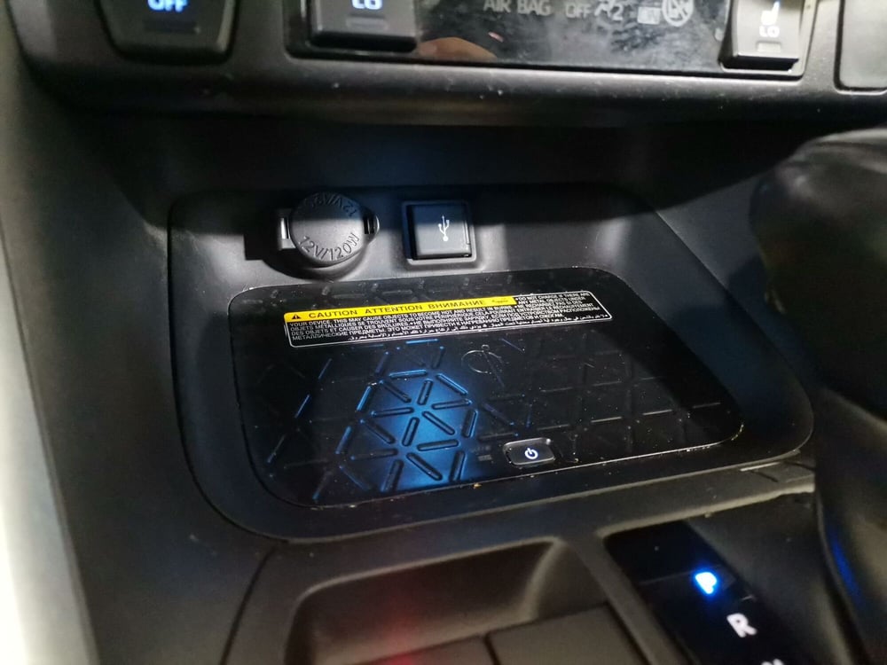 Toyota Rav4 usata a Salerno (18)