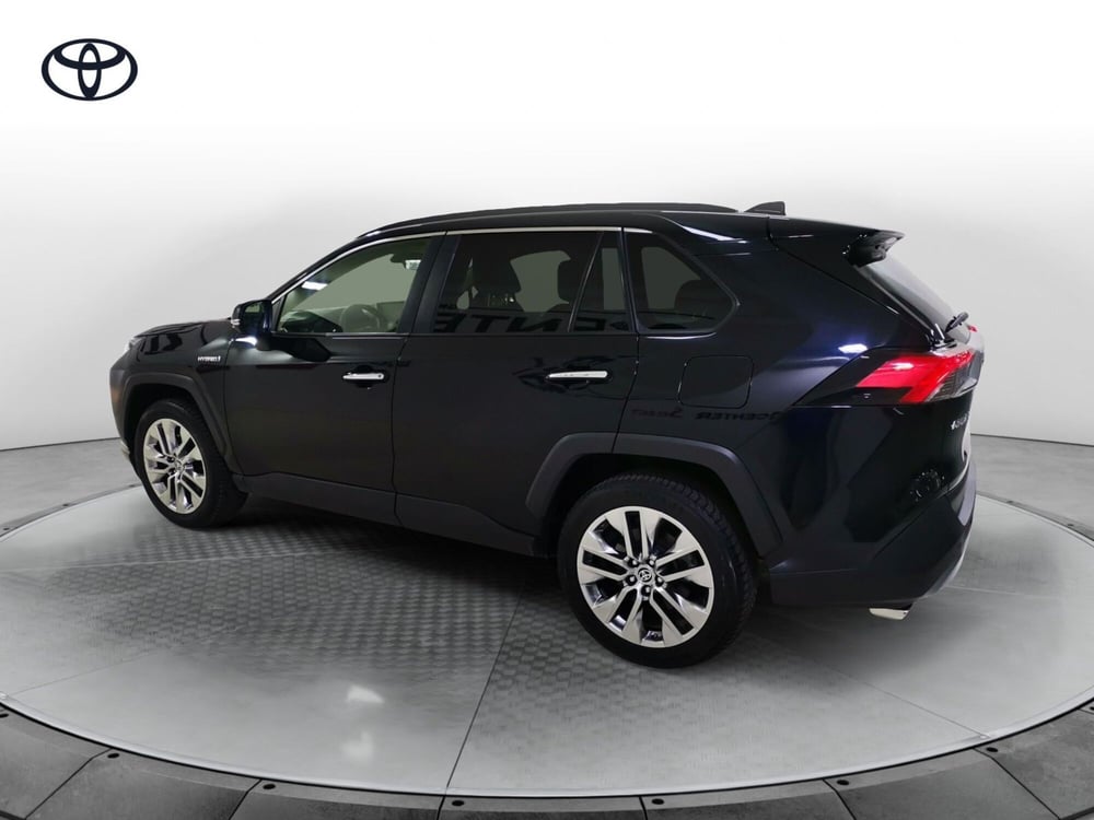 Toyota Rav4 usata a Salerno (4)