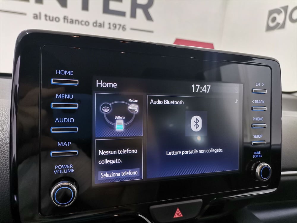 Toyota Yaris usata a Salerno (12)