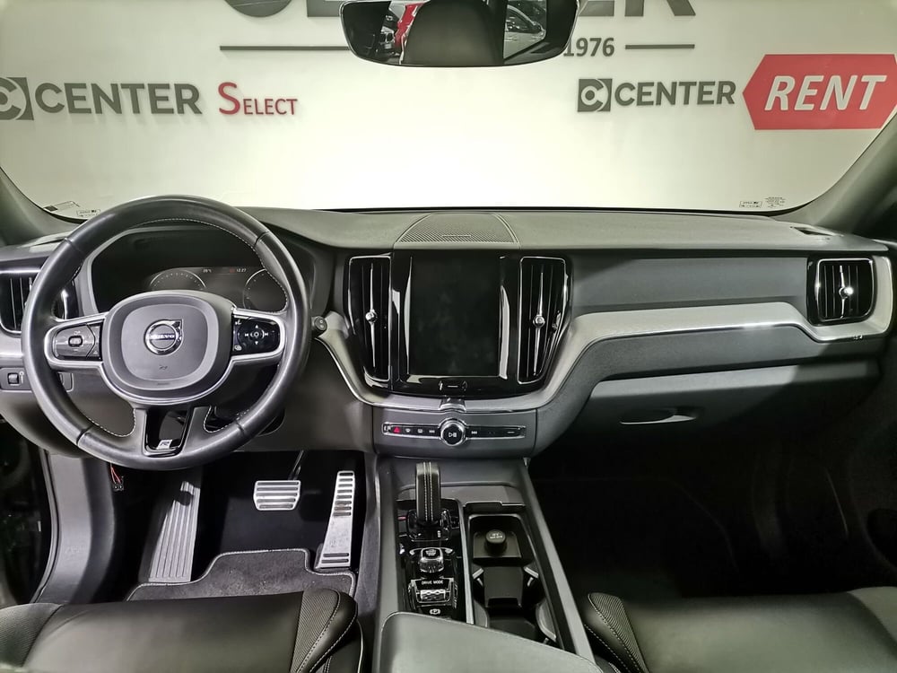 Volvo XC60 usata a Salerno (7)