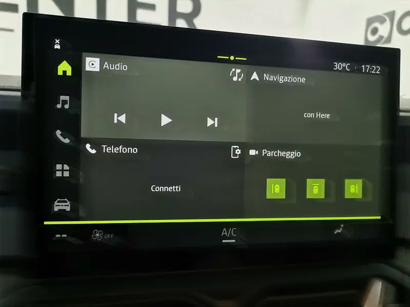 Dacia Duster usata a Salerno (13)