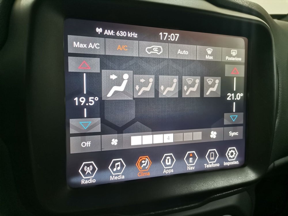 Jeep Renegade usata a Salerno (14)