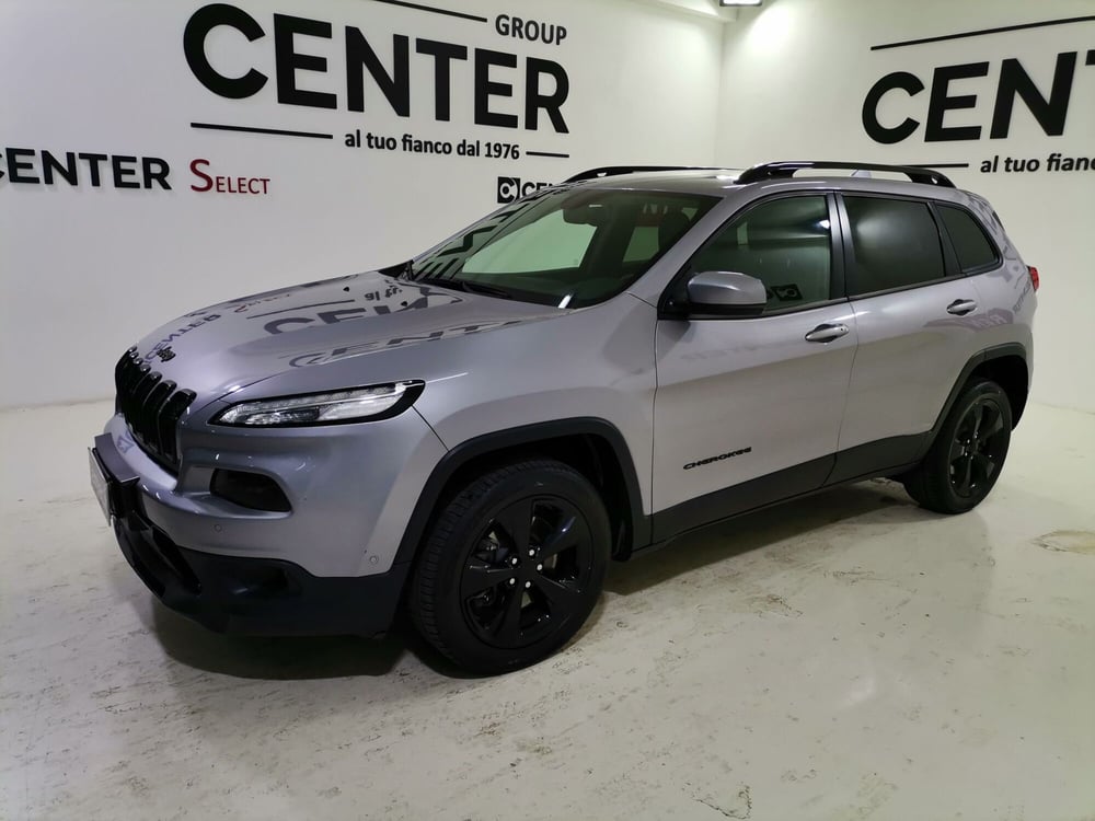 Jeep Cherokee usata a Salerno