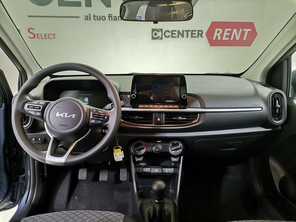 Kia Picanto nuova a Salerno (7)