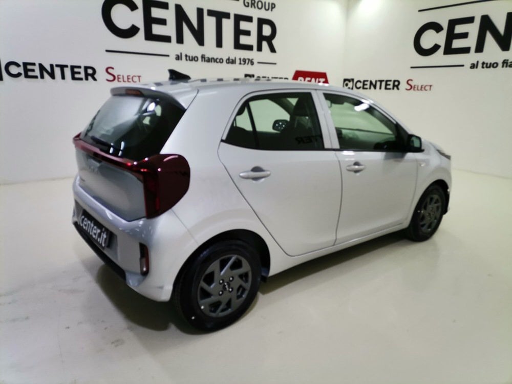 Kia Picanto nuova a Salerno (6)