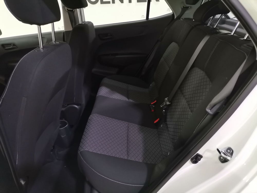 Kia Picanto nuova a Salerno (10)