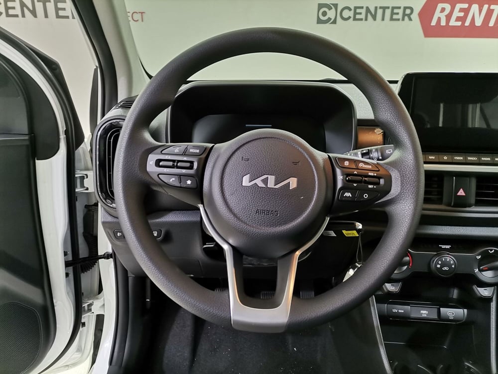 Kia Picanto nuova a Salerno (8)