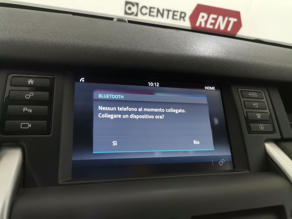 Land Rover Discovery Sport usata a Salerno (14)