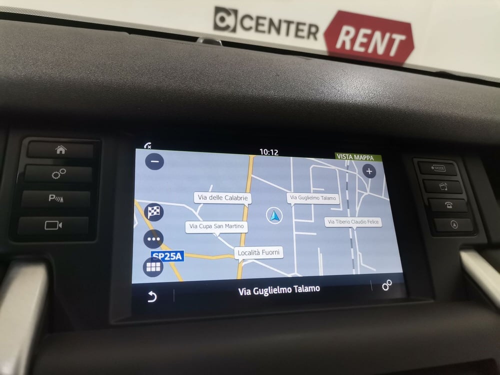 Land Rover Discovery Sport usata a Salerno (15)