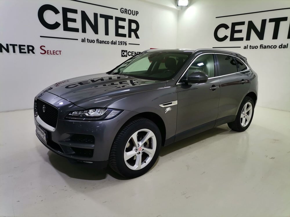 Jaguar F-Pace usata a Salerno