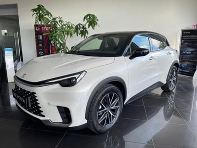 Lexus LBX 1.5 hybrid Emotion 4wd nuova a Perugia