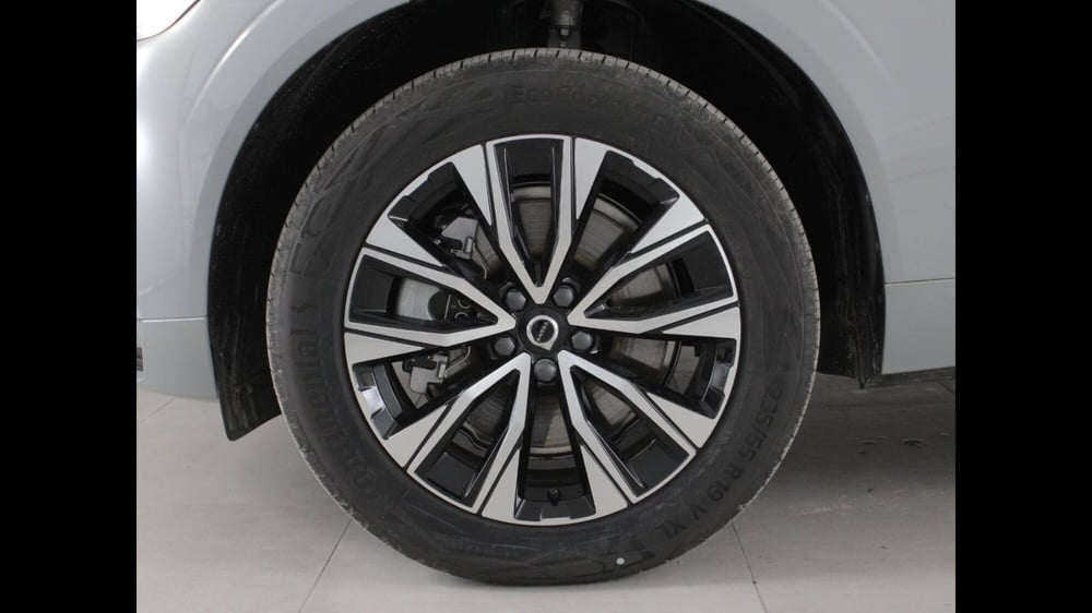 Volvo XC60 nuova a Palermo (12)