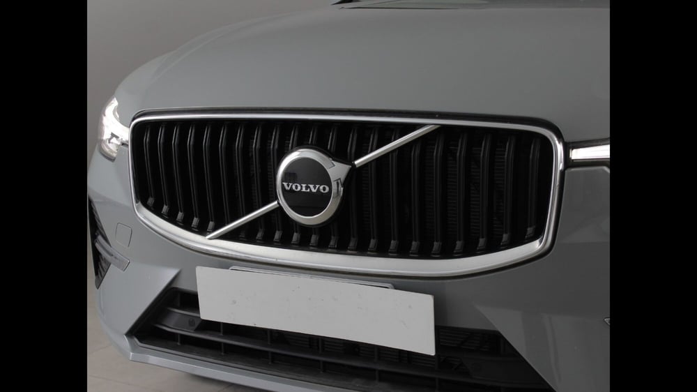 Volvo XC60 nuova a Palermo (16)