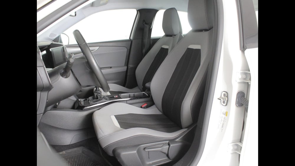 Opel Mokka usata a Palermo (11)