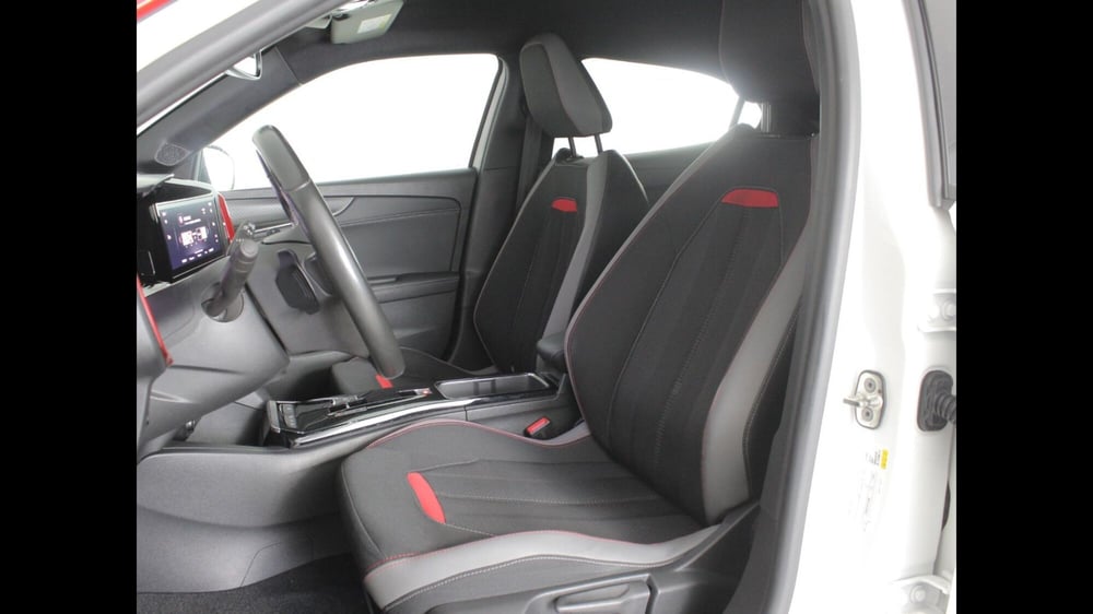 Opel Mokka usata a Palermo (11)