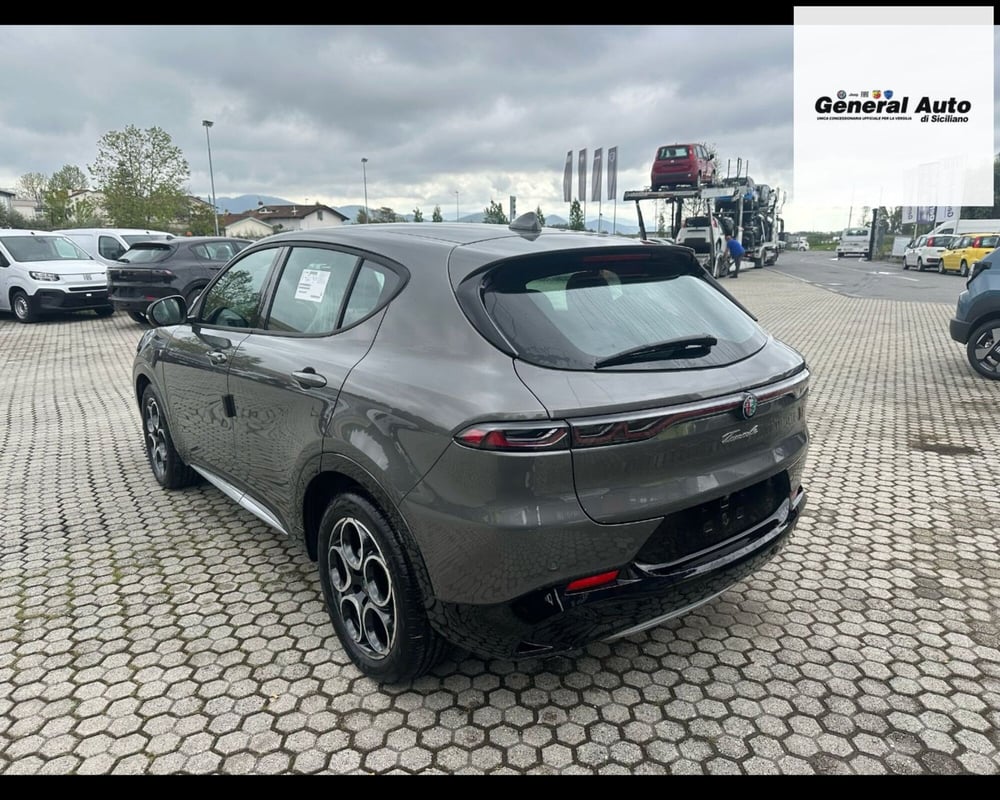 Alfa Romeo Tonale usata a Lucca (5)