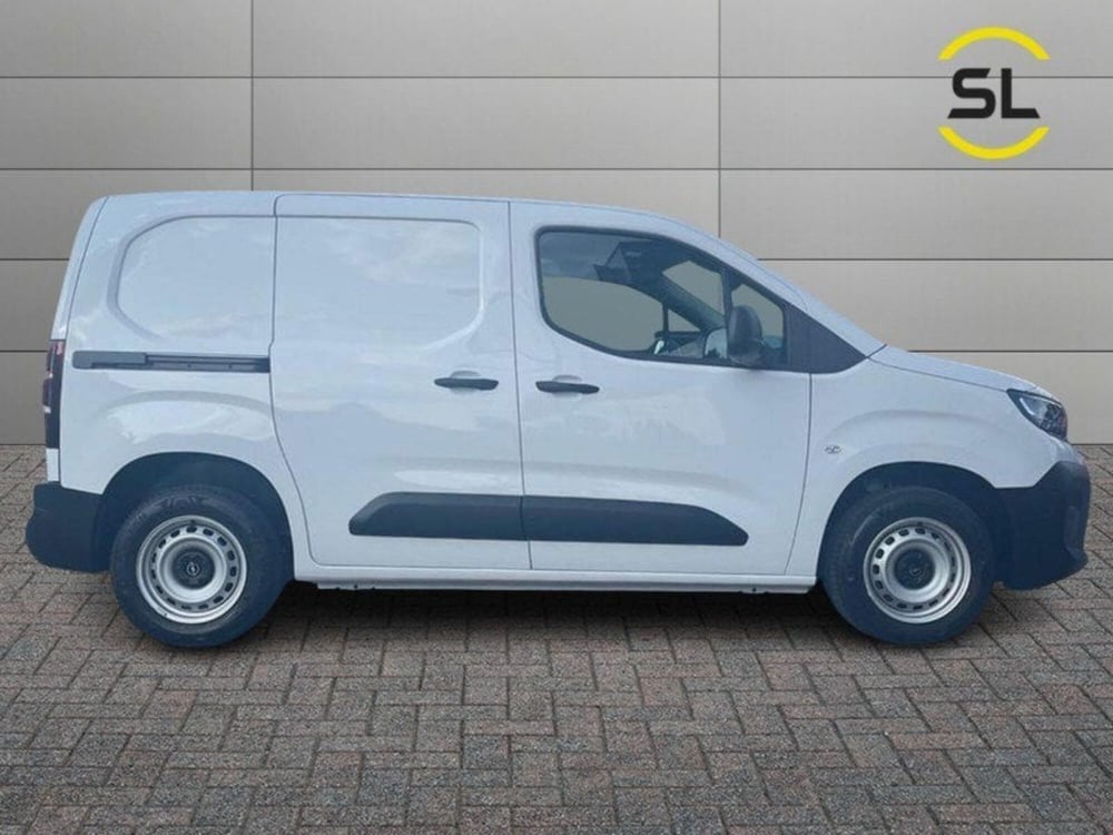 Opel Combo Furgone nuova a Lecco (5)
