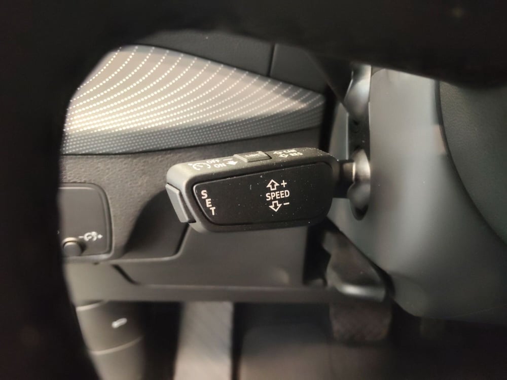 Audi Q2 nuova a Modena (12)