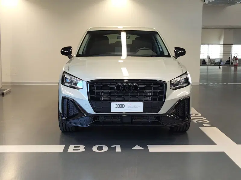 Audi Q2 nuova a Modena (2)