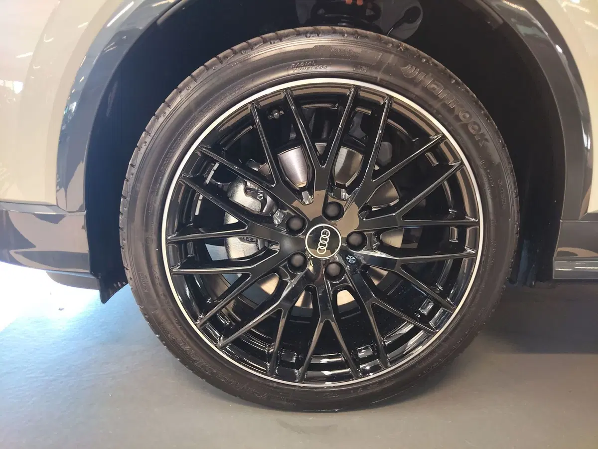 Audi Q2 nuova a Modena (6)