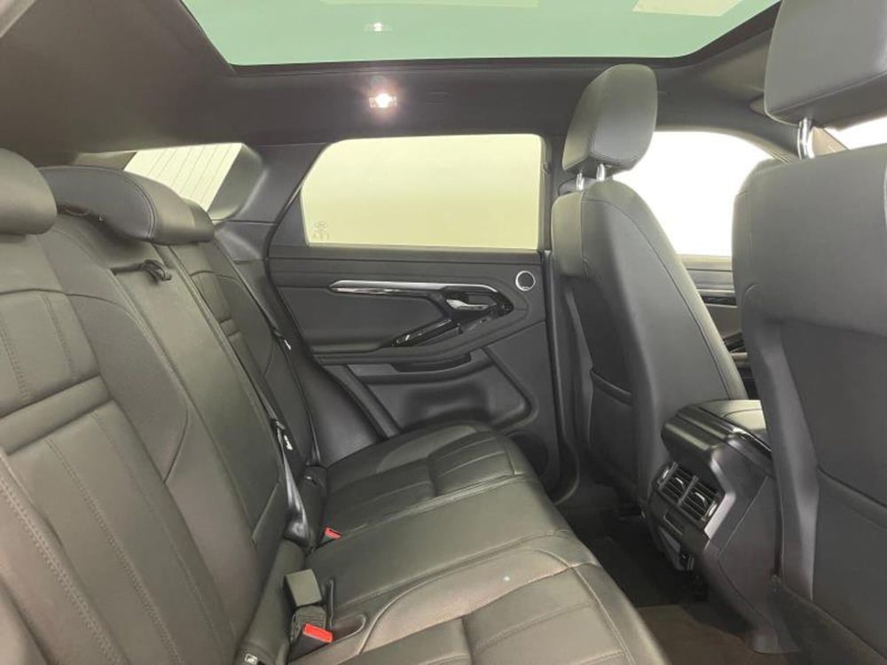 Land Rover Range Rover Evoque usata a Venezia (7)