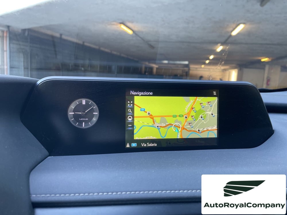 Lexus UX usata a Roma (16)