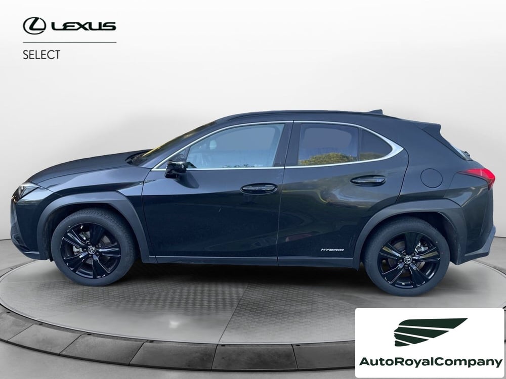 Lexus UX usata a Roma (3)