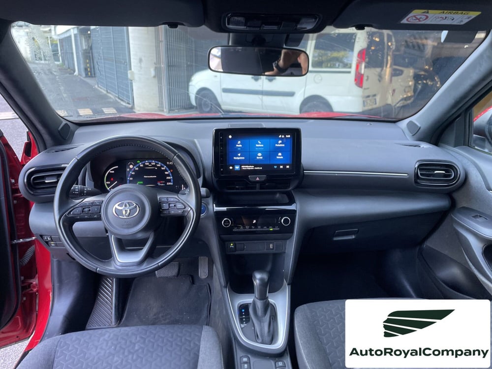 Toyota Yaris Cross usata a Roma (12)