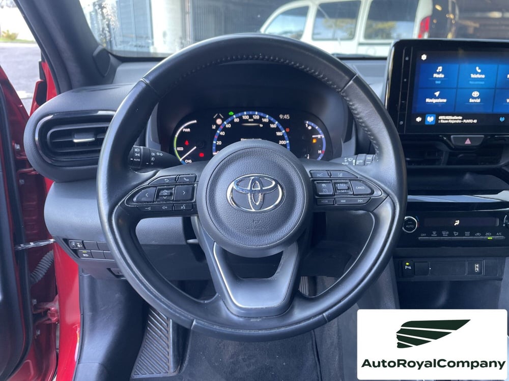 Toyota Yaris Cross usata a Roma (13)