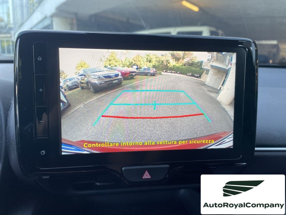 Toyota Yaris Cross usata a Roma (18)